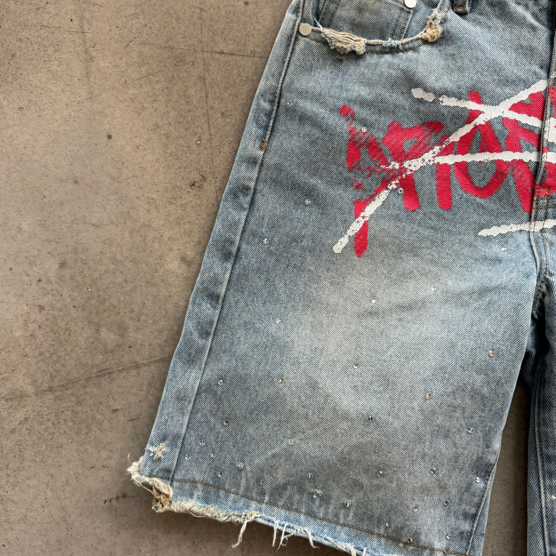 Y2K Graffiti Jorts Rhinestone  - Women'S Fashion Trousers incelemesi ve fiyatı